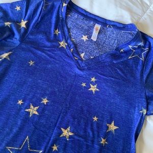 New Lularoe Classic t size small